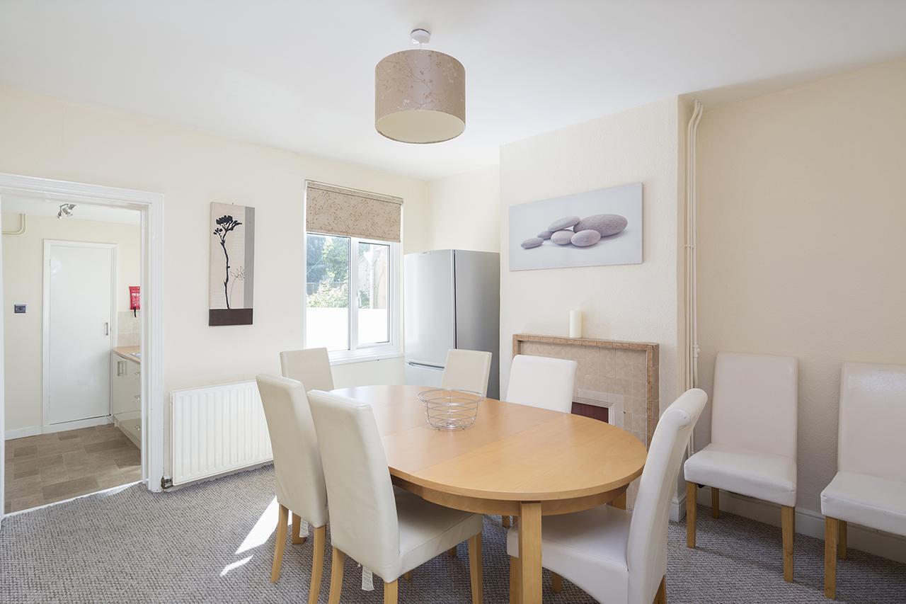 Stylish Modern By Kasar Stays Gillingham  Esterno foto